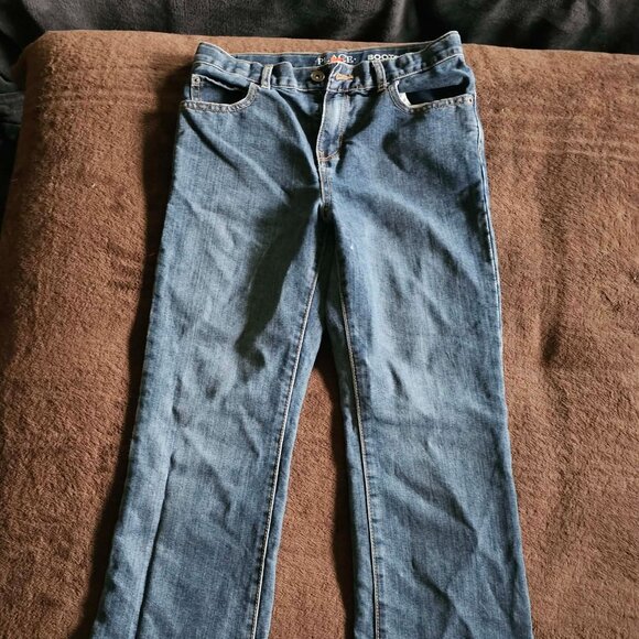 The Children’s Place Boys Jeans Size 12 – Bootcut Classic Blue Denim - Picture 1 of 3